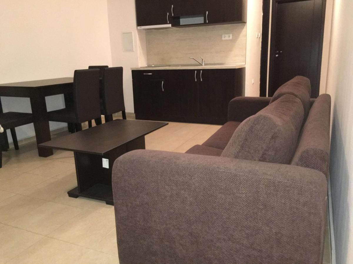 Studios Europa Street Pomorie Bagian luar foto