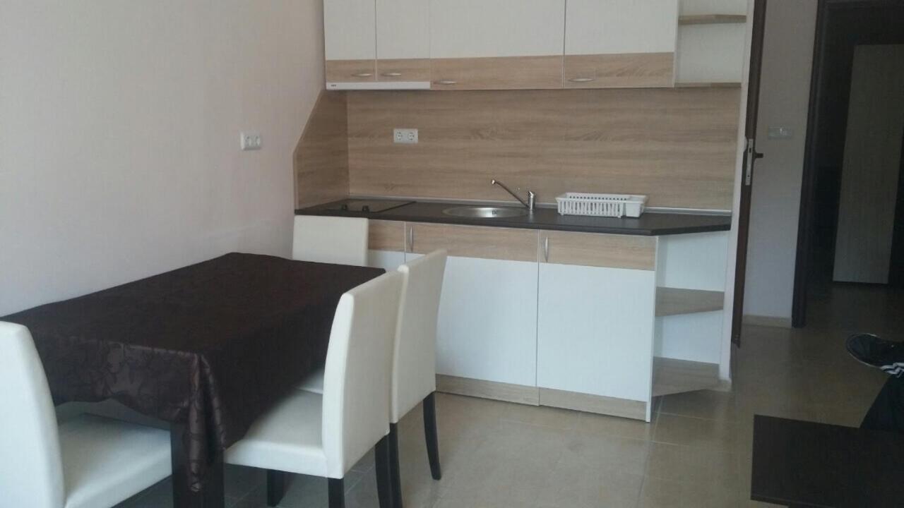 Studios Europa Street Pomorie Bagian luar foto